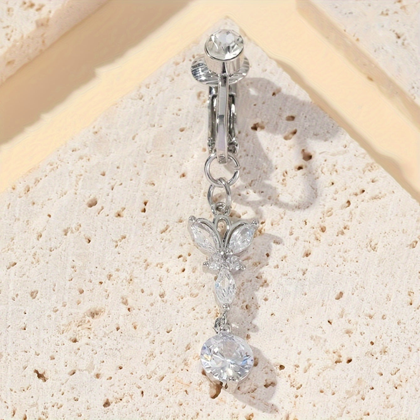Zinc Alloy Butterfly Clip-On Fake Belly Button Ring - Elegant & Sexy Non-Piercing Jewelry with Cubic Zirconia Accents - Perfect for Daily Wear & Parties