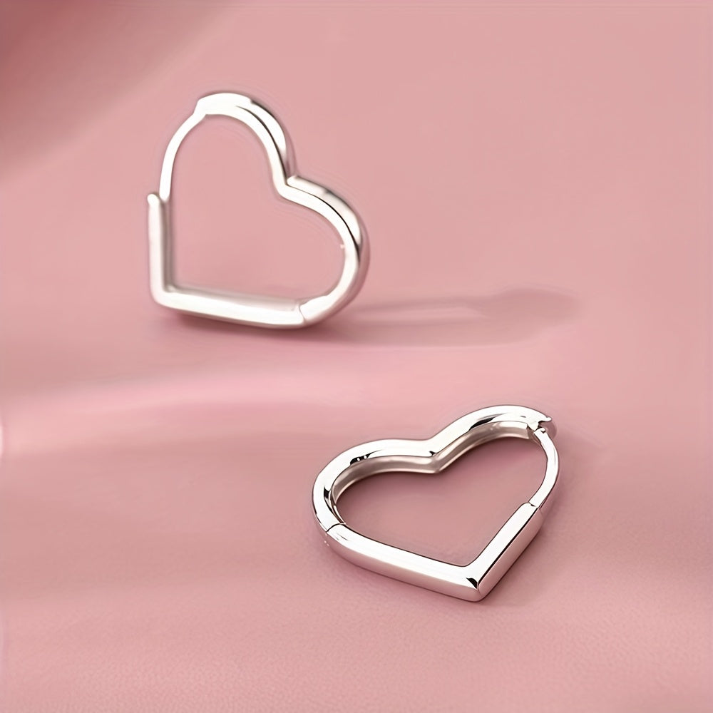 Hypoallergenic stainless steel heart-shaped earrings, comfortable and versatile, simple and elegant, high-quality fashionable Women's earrings for daily wear or parties, jewelry accessories, are exquisite gifts for women.