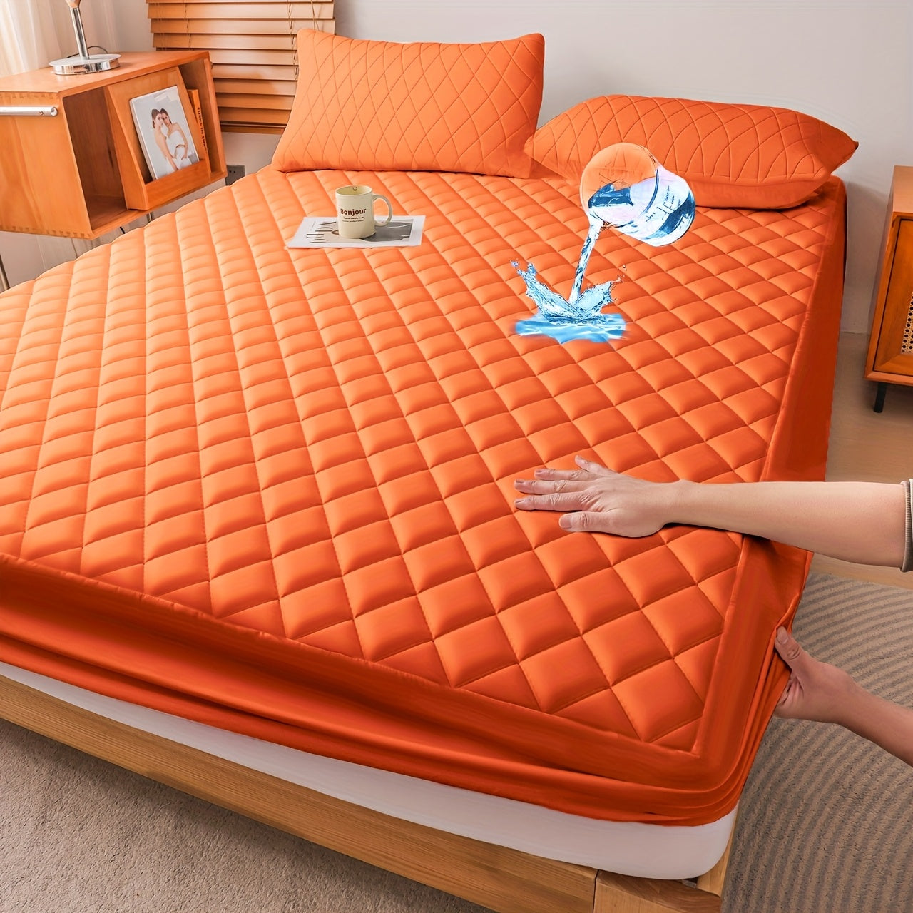 1pc Cooling Waterproof Mattress Protector, Cool And Comfortable, Layered Fitted Sheet, Solid Color Bedding Design, Can Be Used As A Separate Bedspread, 9-15 Inches Deep Pocket, Ideal For Bedroom, Guest Room And Hotel Mattress