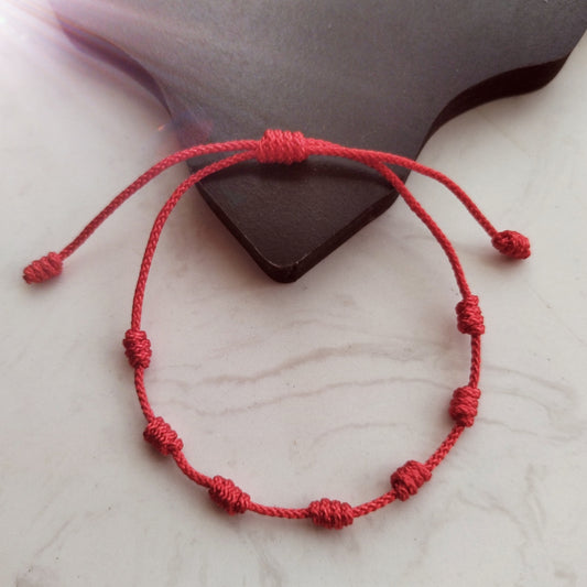 Handmade Adjustable 7-Braid Lucky Knot Bracelet - Colorful Red/Green/Black Woven Cord Couple Bracelets for Women & Men, Minimalist Unisex Jewelry for Casual Attire & Gift Giving
