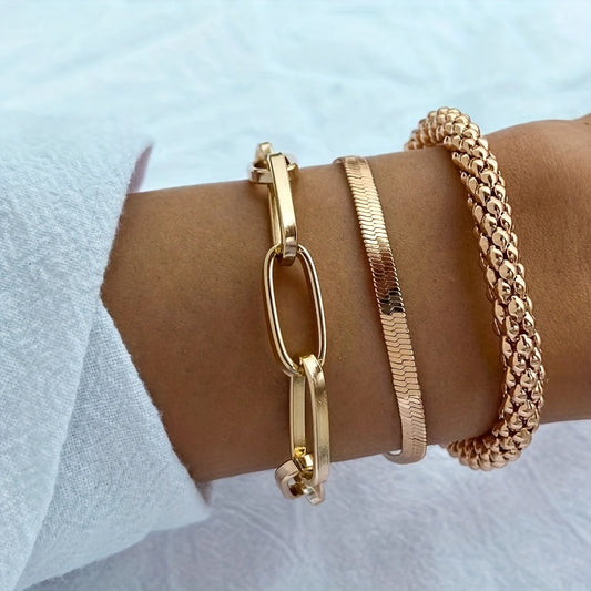 Trendy European And American Accessories: Hot-selling Multi-layer Snake Bone Chain Bracelet Set, Creative Vintage 3-piece Golden Chain Bracelet For Women.