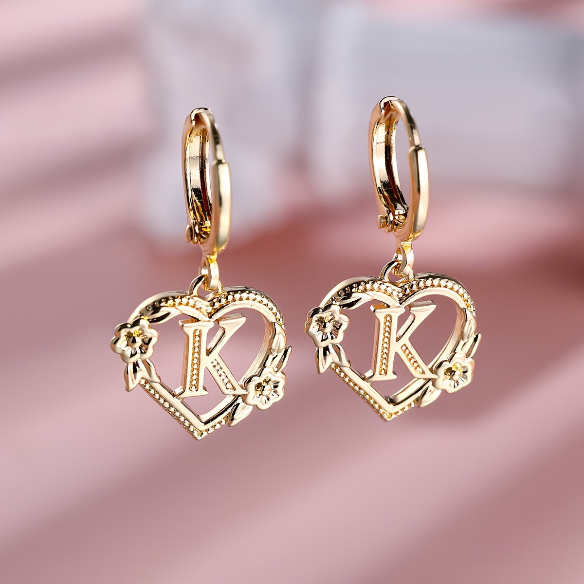 Golden Letter Heart Flower Stud Earrings for Women, Elegant Jewelry Suitable for Banquet and Party Wear