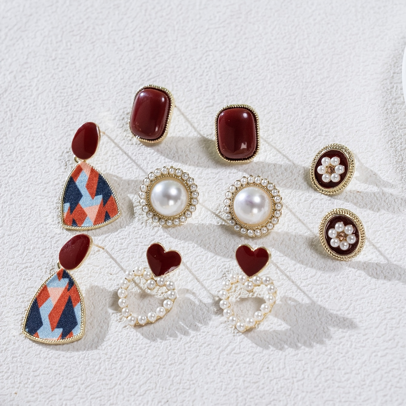 A Set of Five Pairs of Women'S Stylish Earrings in Wine Red, Featuring Vintage Hong Kong Style Faux Pearls, Perfect for Daily Wear, Parties, Valentine'S Day, Or Birthday Gifts.