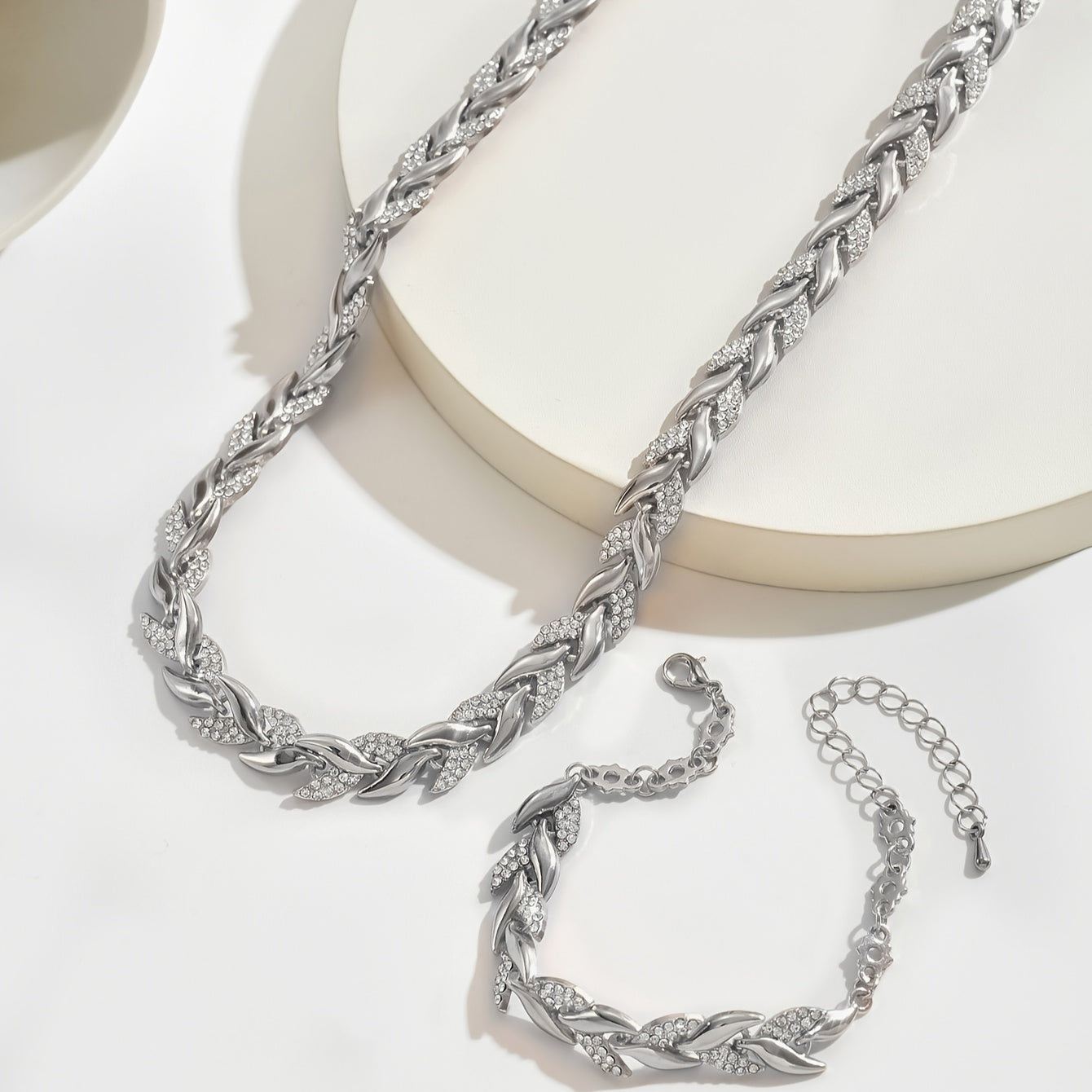 [Elegant Jewelry] Elegant 1 Bracelet 1 Necklace Fish Tail Jewelry Set | Inlaid Glass Rhinestone, Suitable for Women's Autumn and Winter Banquet Daily Wear