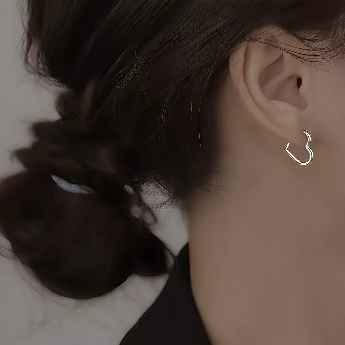 Hypoallergenic stainless steel heart-shaped earrings, comfortable and versatile, simple and elegant, high-quality fashionable Women's earrings for daily wear or parties, jewelry accessories, are exquisite gifts for women.